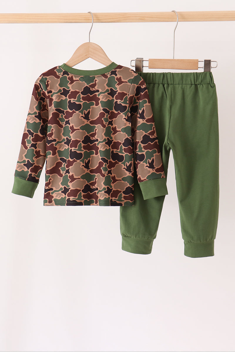 Green camouflage pocket jogger set